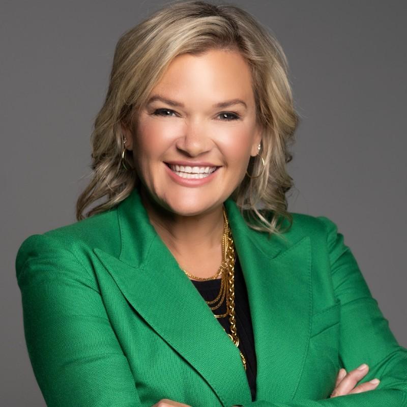 Headshot of Amber Allen, Founder and CEO at Double A Labs.